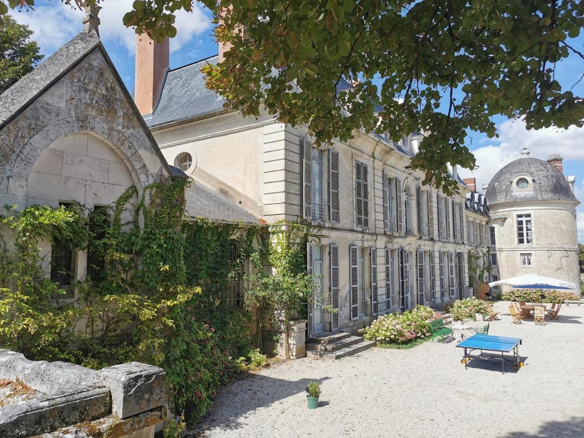 Chateau Des Barres Sainpuits Exterior foto