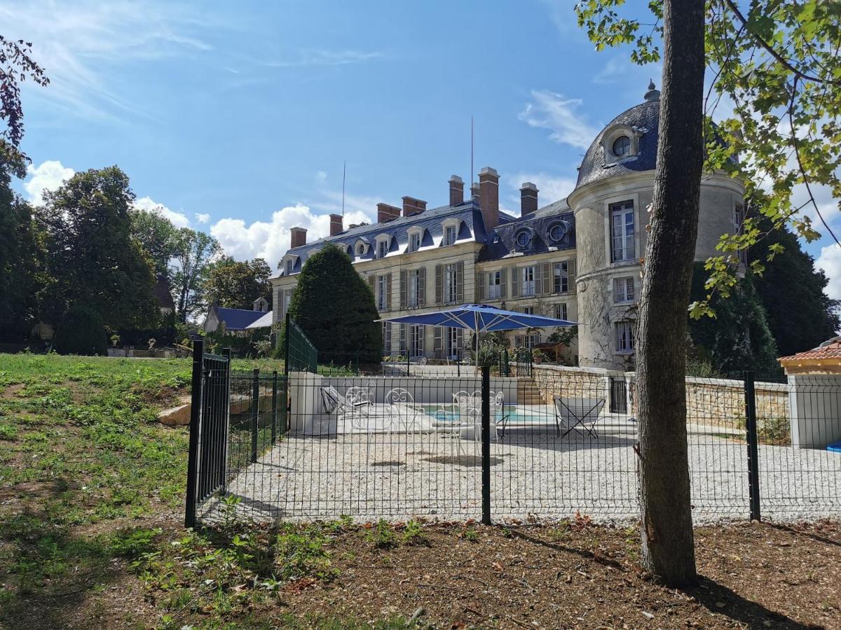 Chateau Des Barres Sainpuits Exterior foto